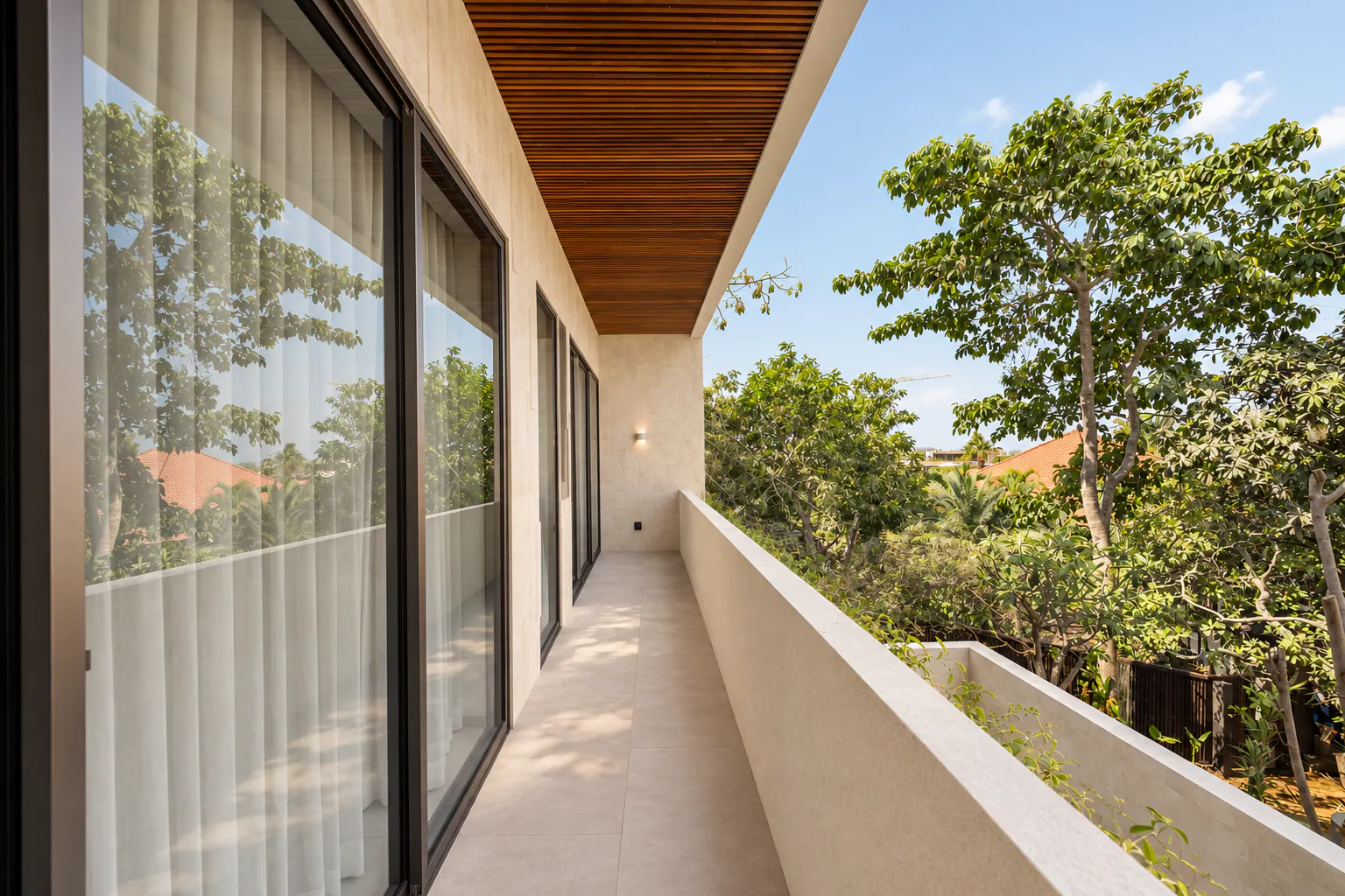 Desert Point Suite