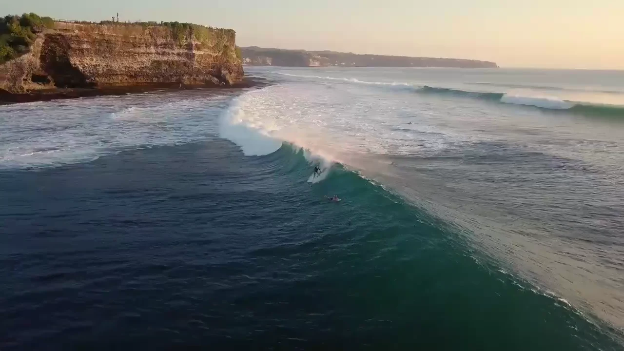 Suluban surf break and Uluwatu cliffs